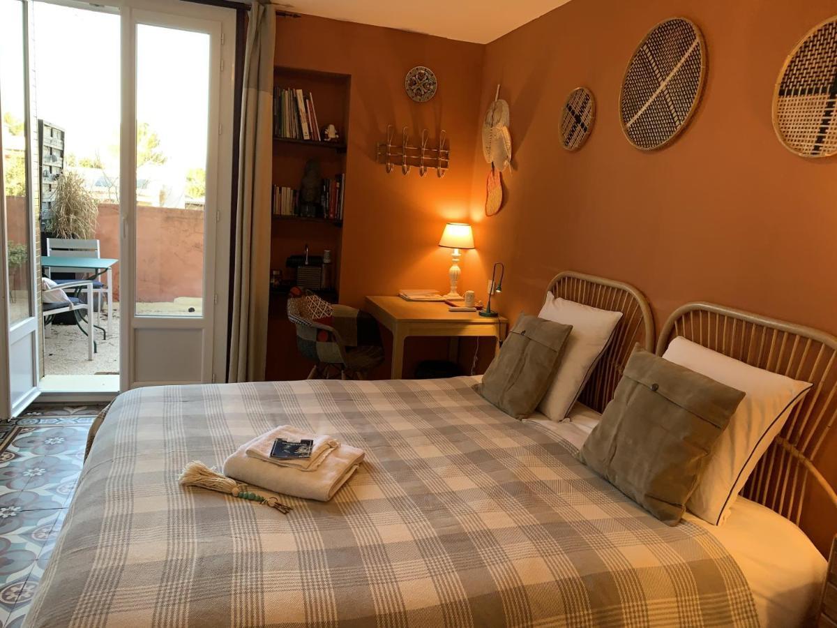 Chambre D'Hotes Lo Componairo Pouzols ภายนอก รูปภาพ